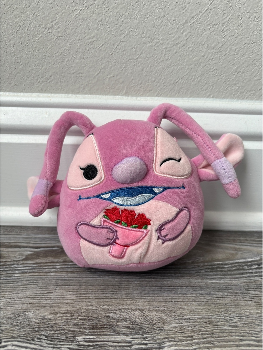 Disney Squishmallows Angel 8” Valentine Roses Lilo & Stitch Jazwares 2026